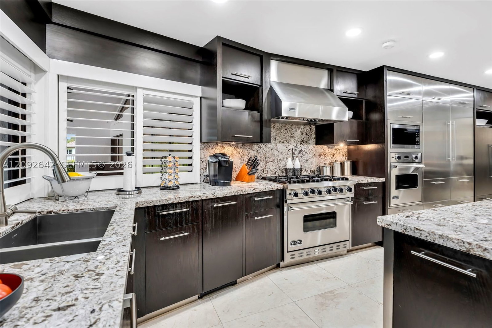 Real estate property located at 1201 Bristol Ave, Broward, Shenandoah Section Three, Davie, FL