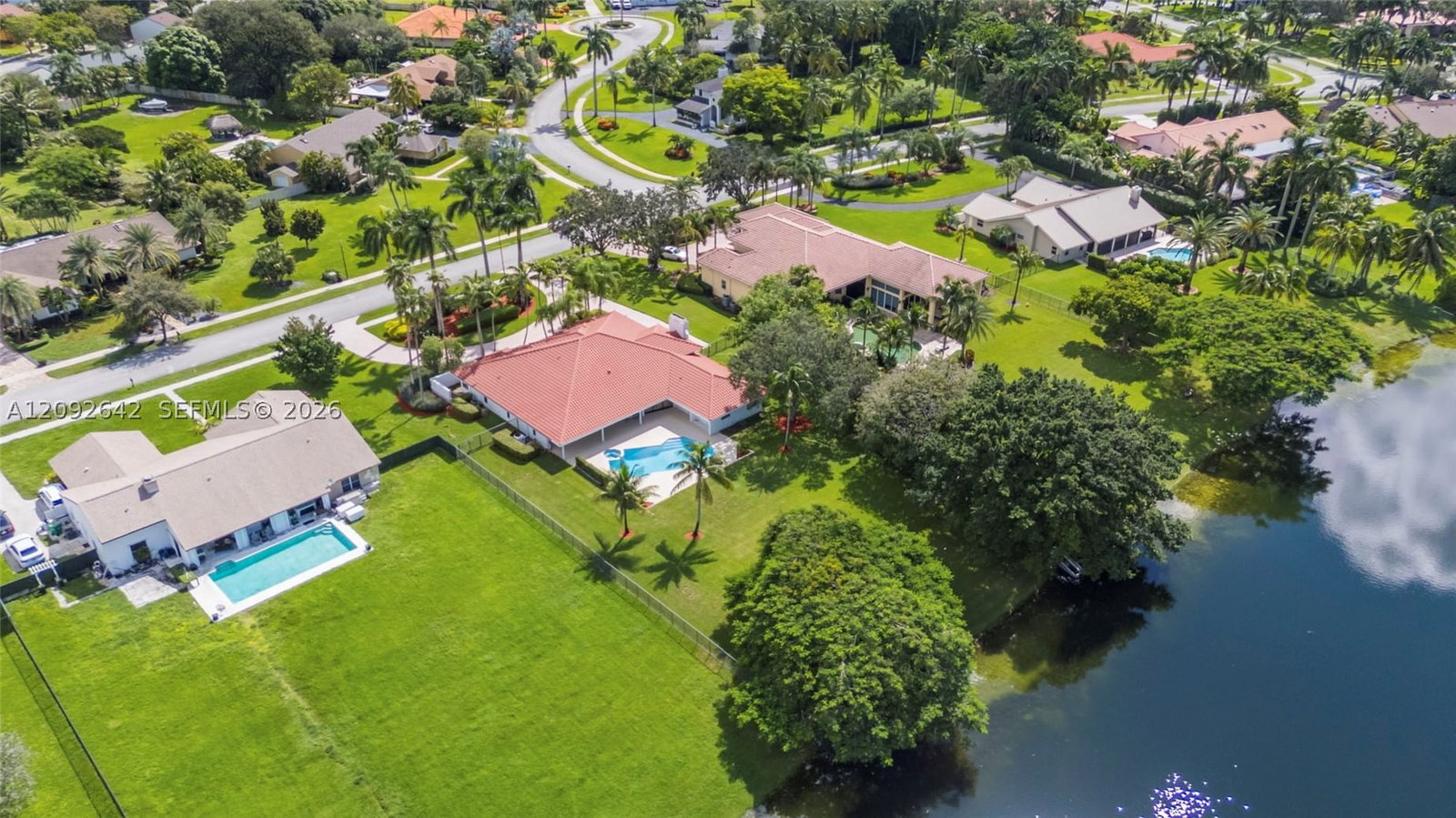 Real estate property located at 1201 Bristol Ave, Broward, Shenandoah Section Three, Davie, FL