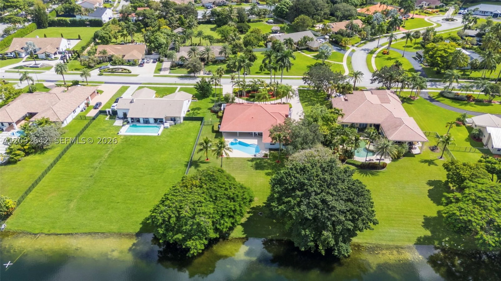 Real estate property located at 1201 Bristol Ave, Broward, Shenandoah Section Three, Davie, FL