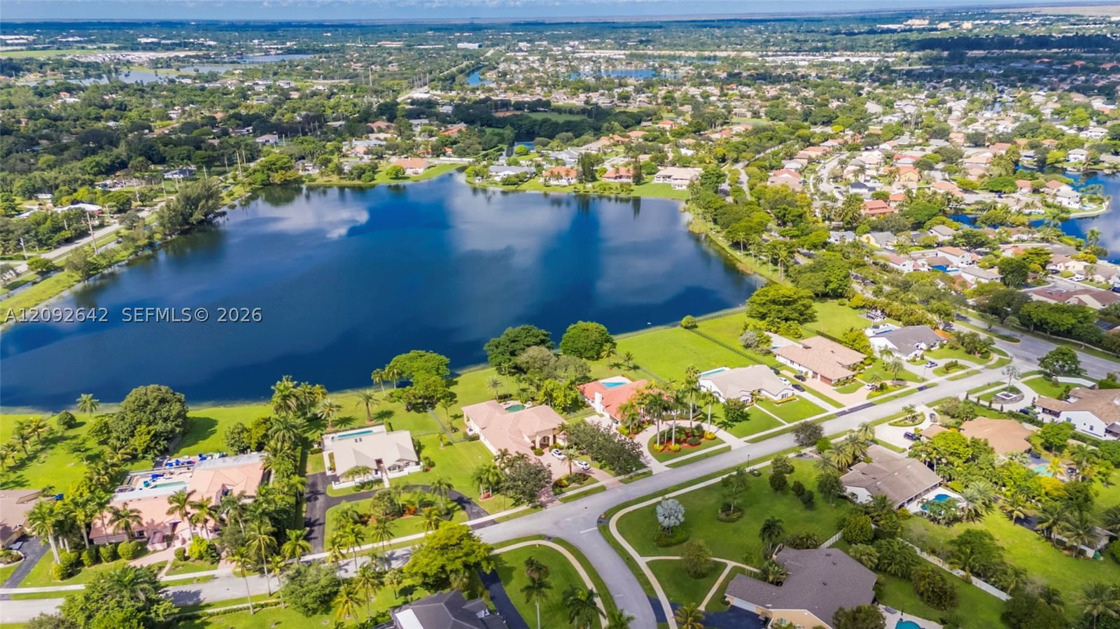 Real estate property located at 1201 Bristol Ave, Broward, Shenandoah Section Three, Davie, FL