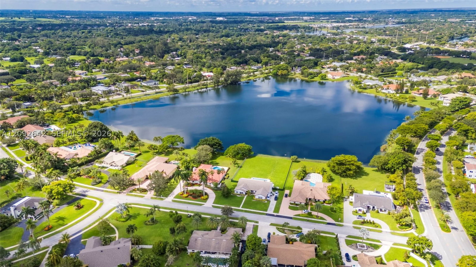 Real estate property located at 1201 Bristol Ave, Broward, Shenandoah Section Three, Davie, FL