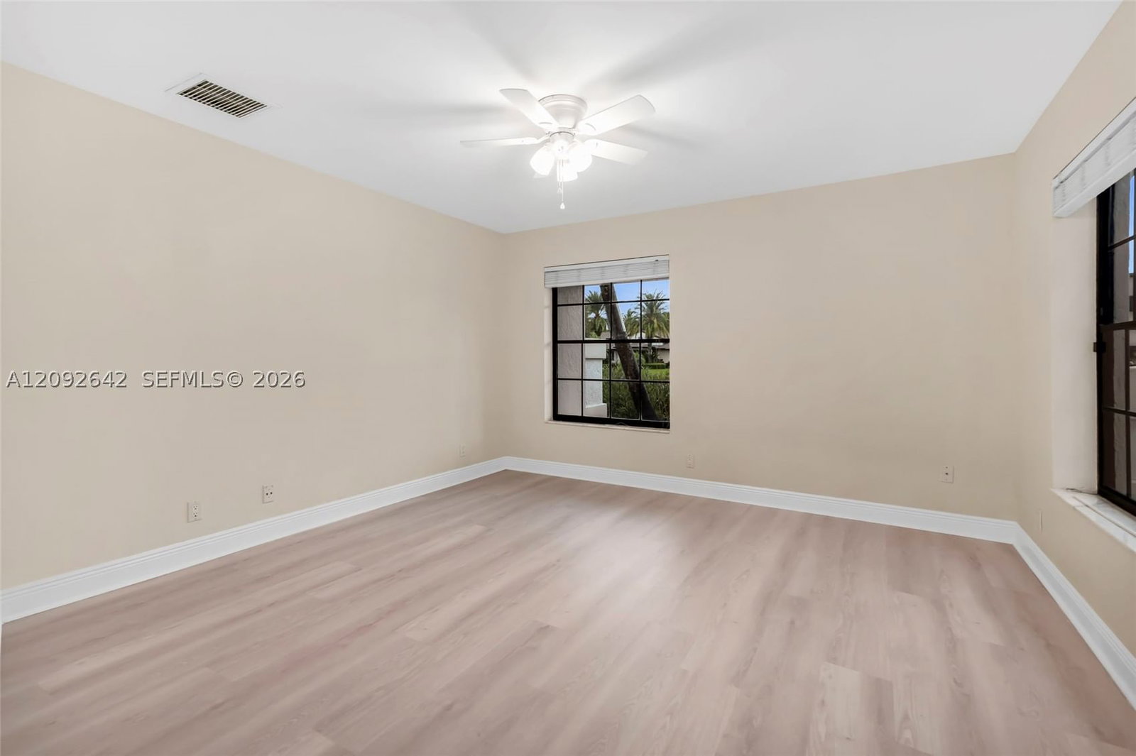 Real estate property located at 1201 Bristol Ave, Broward, Shenandoah Section Three, Davie, FL