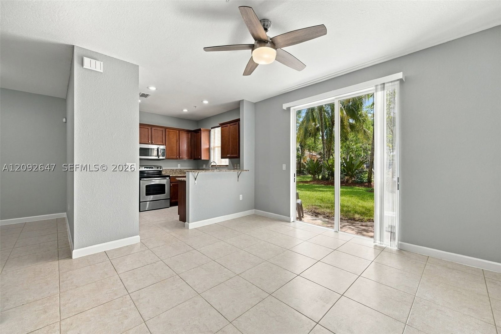 Real estate property located at 12436 Emerald Creek Mnr, Broward, Emerald Creek Townhomes, Plantation, FL
