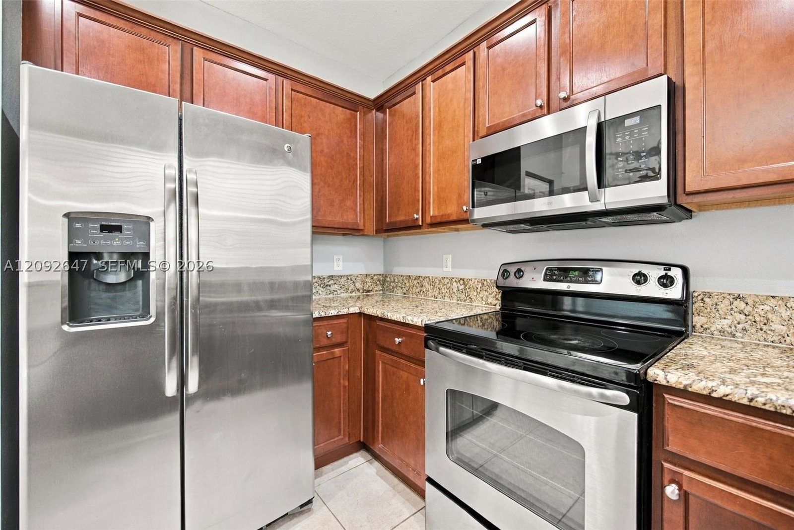 Real estate property located at 12436 Emerald Creek Mnr, Broward, Emerald Creek Townhomes, Plantation, FL