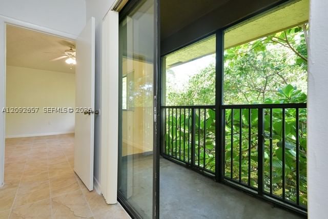 Real estate property located at 2445 18th Ter #909, Broward, Marina Oaks Condo, Fort Lauderdale, FL