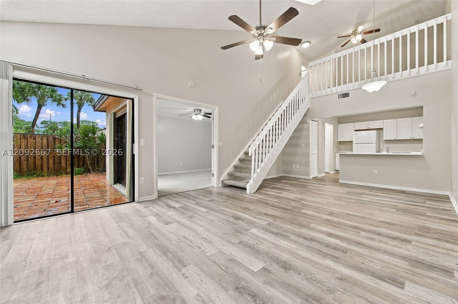 Real estate property located at 4120 Palm Bay Cir, Palm Beach, Lake Colony Ph Ii, West Palm Beach, FL