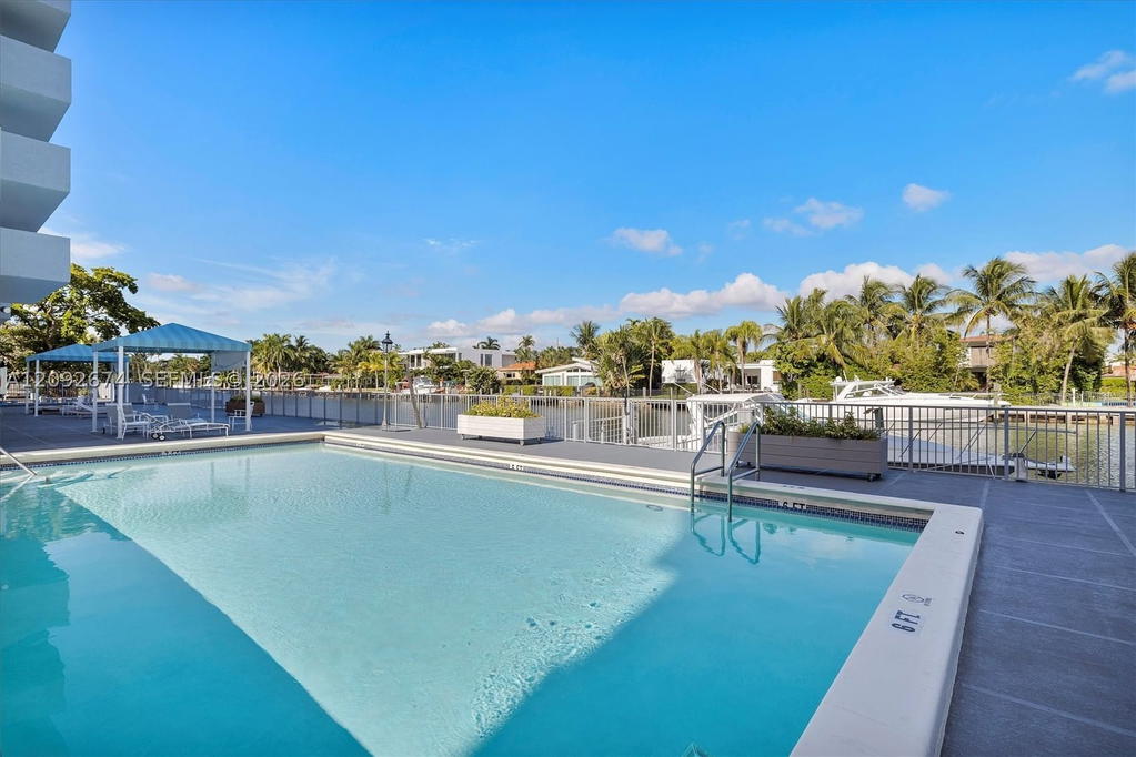 Real estate property located at 10000 Bay Harbor Dr #501, Miami-dade, 10000 Plaza Condo-north To, Bay Harbor Islands, FL