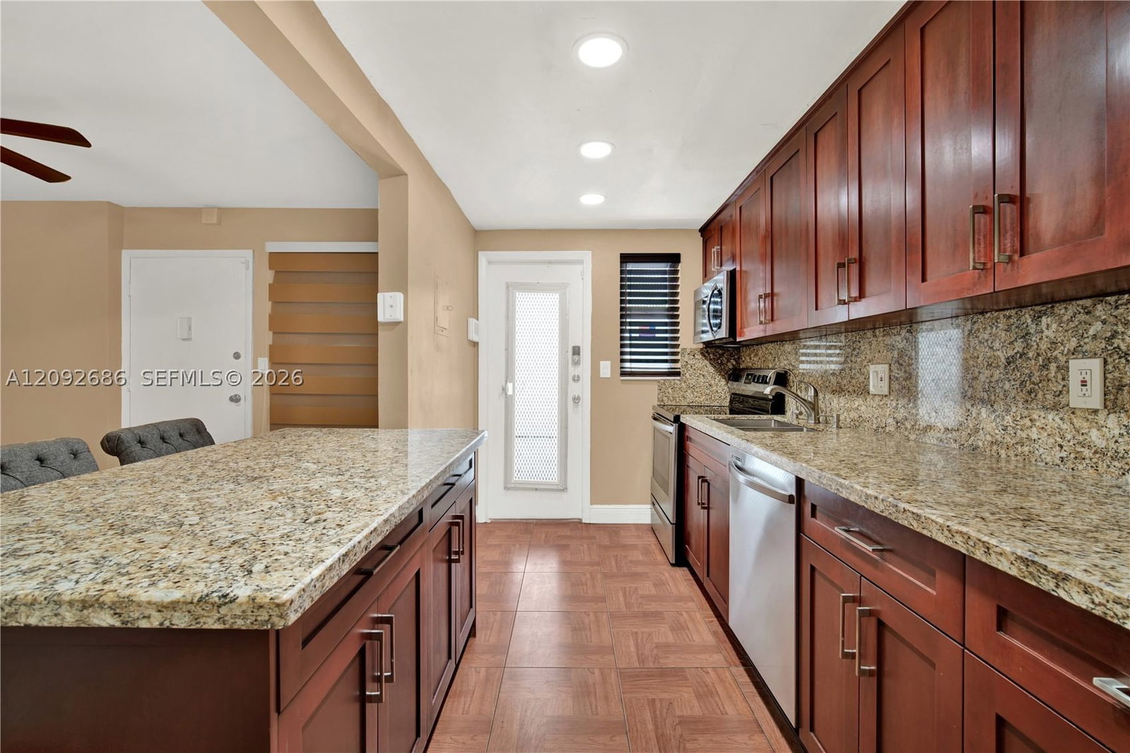 Real estate property located at 1340 Lincoln Rd #207, Miami-dade, Golden House Condo, Miami Beach, FL