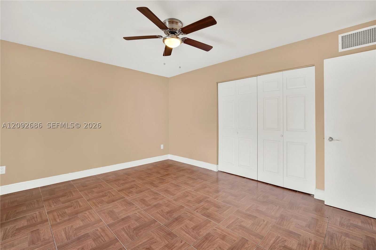 Real estate property located at 1340 Lincoln Rd #207, Miami-dade, Golden House Condo, Miami Beach, FL