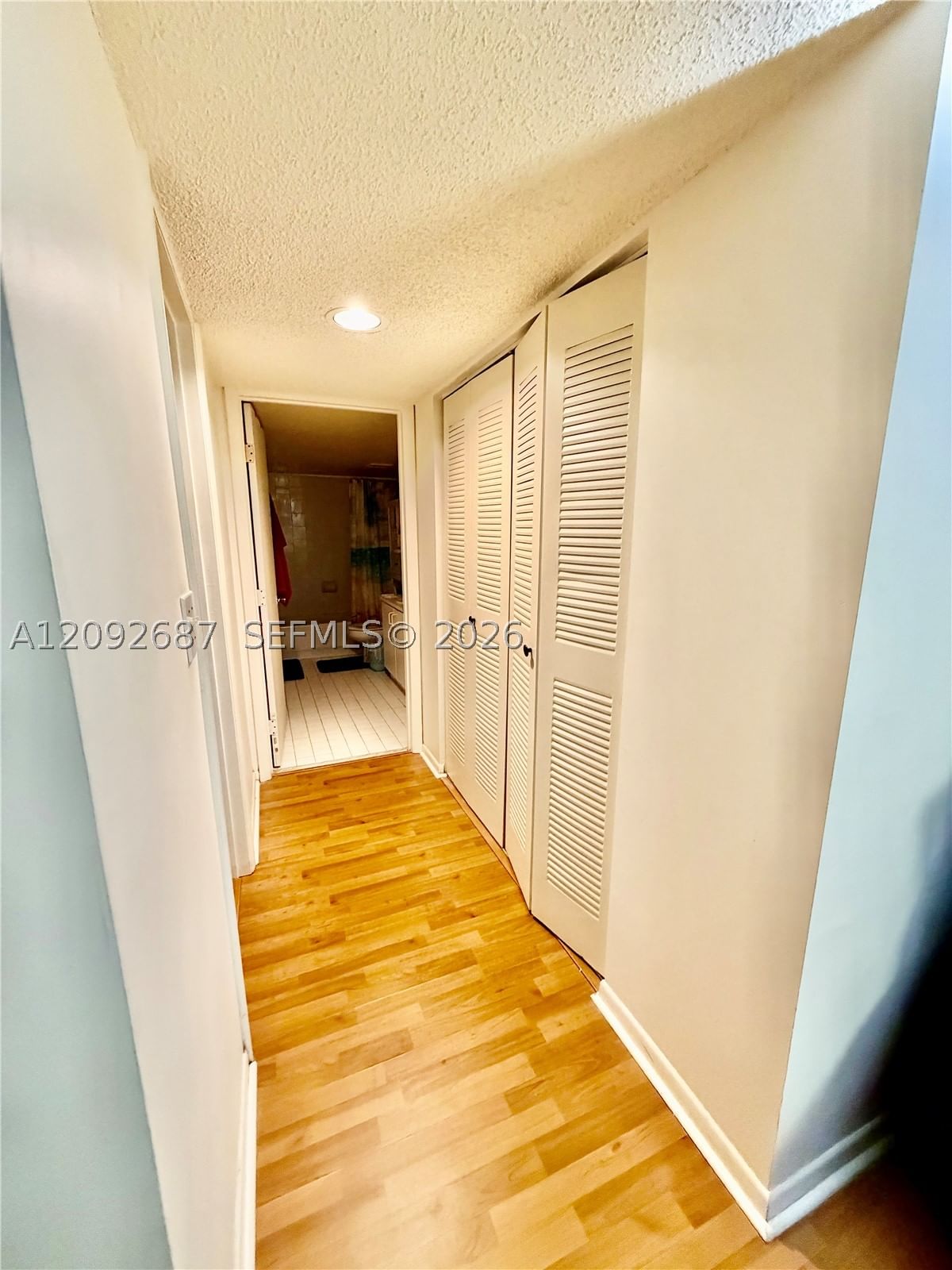 Real estate property located at 4725 62nd Ave #104, Broward, Jasmine Lakes I Condo, Davie, FL