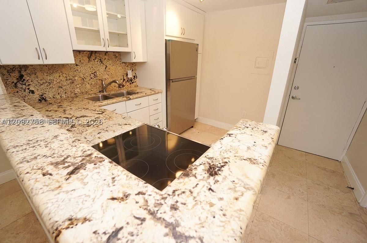 Real estate property located at 1228 West Ave #513, Miami-dade, Bayview Terr Condo, Miami Beach, FL