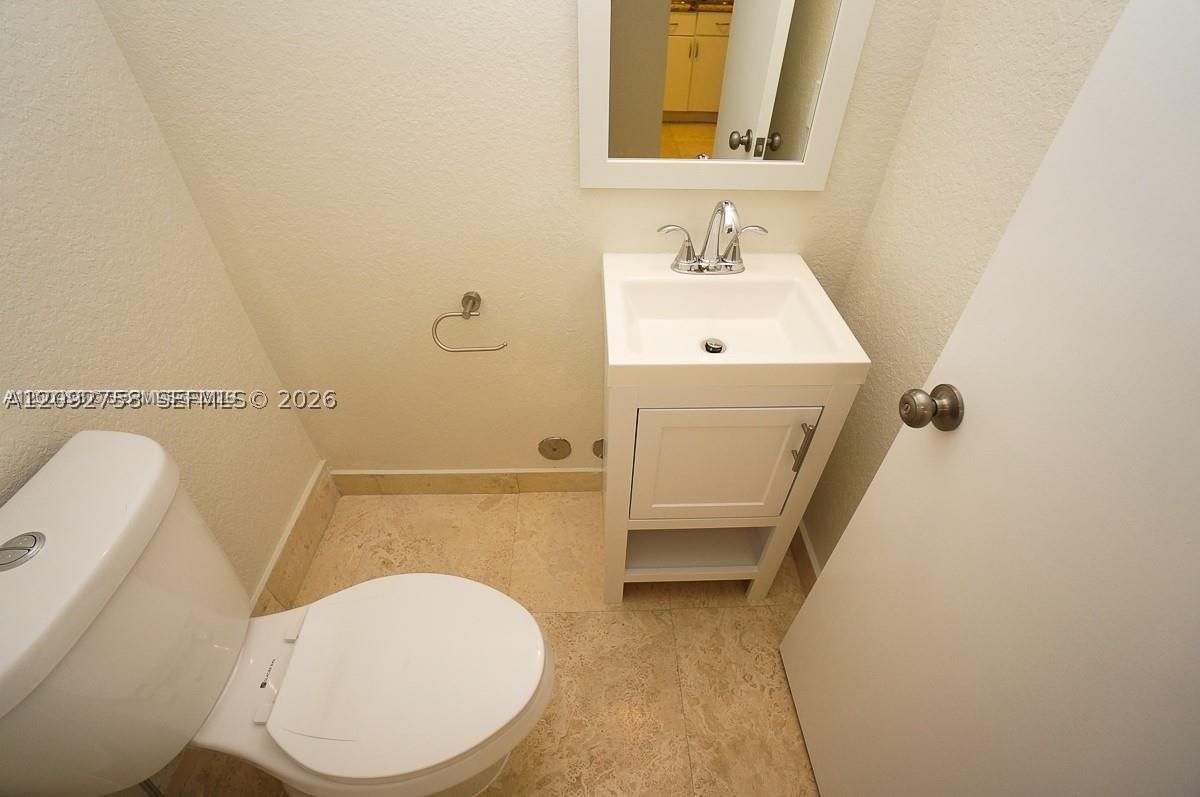Real estate property located at 1228 West Ave #513, Miami-dade, Bayview Terr Condo, Miami Beach, FL