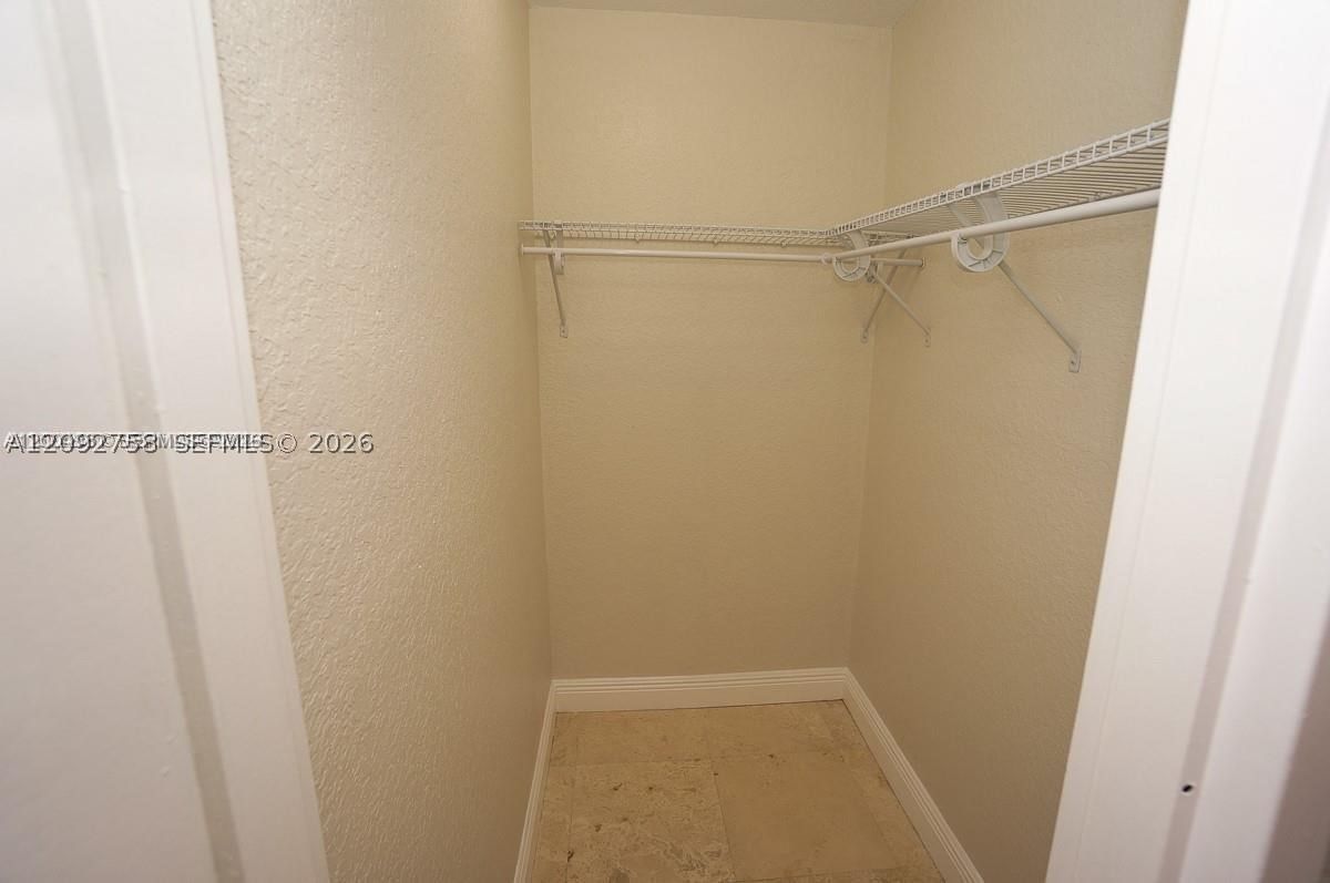 Real estate property located at 1228 West Ave #513, Miami-dade, Bayview Terr Condo, Miami Beach, FL