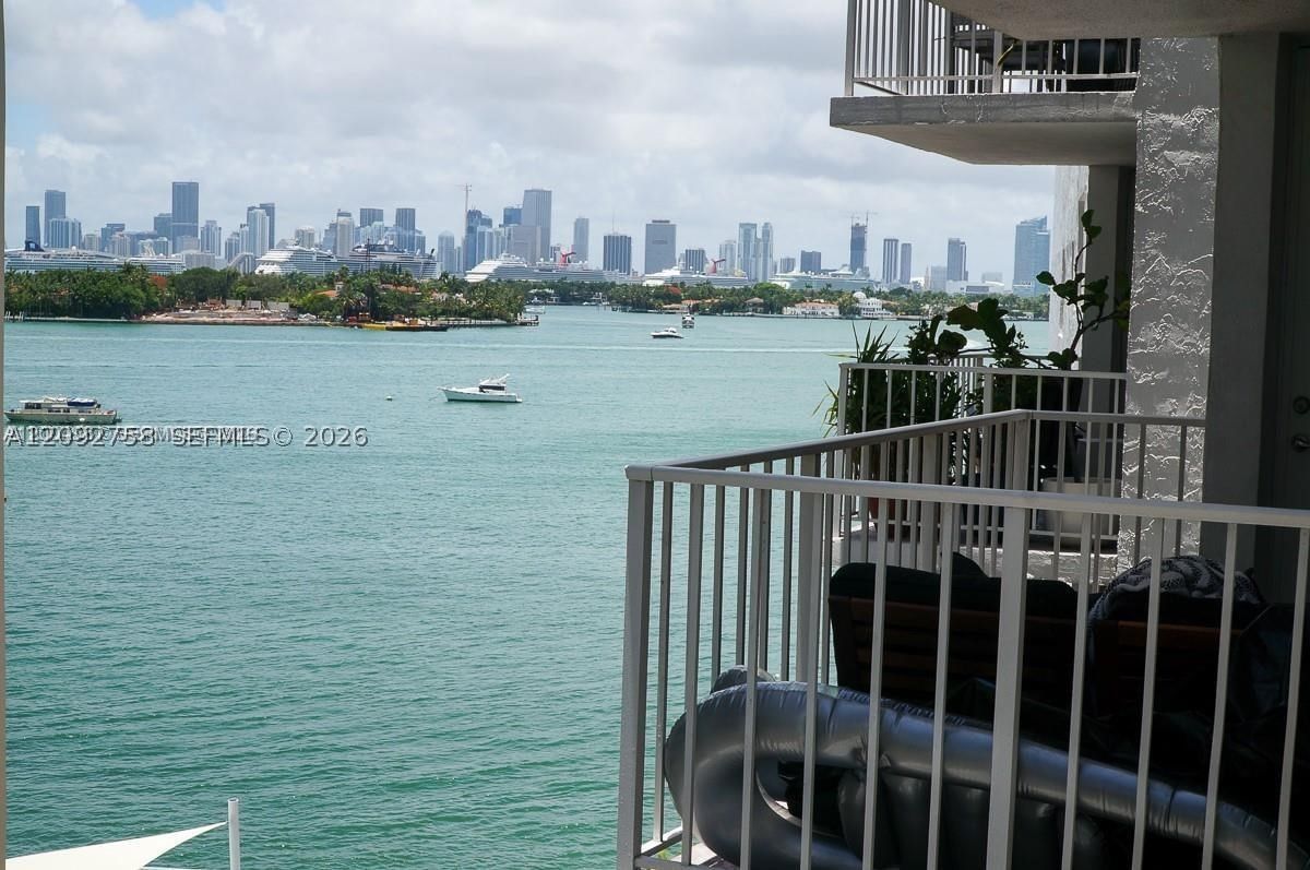 Real estate property located at 1228 West Ave #513, Miami-dade, Bayview Terr Condo, Miami Beach, FL