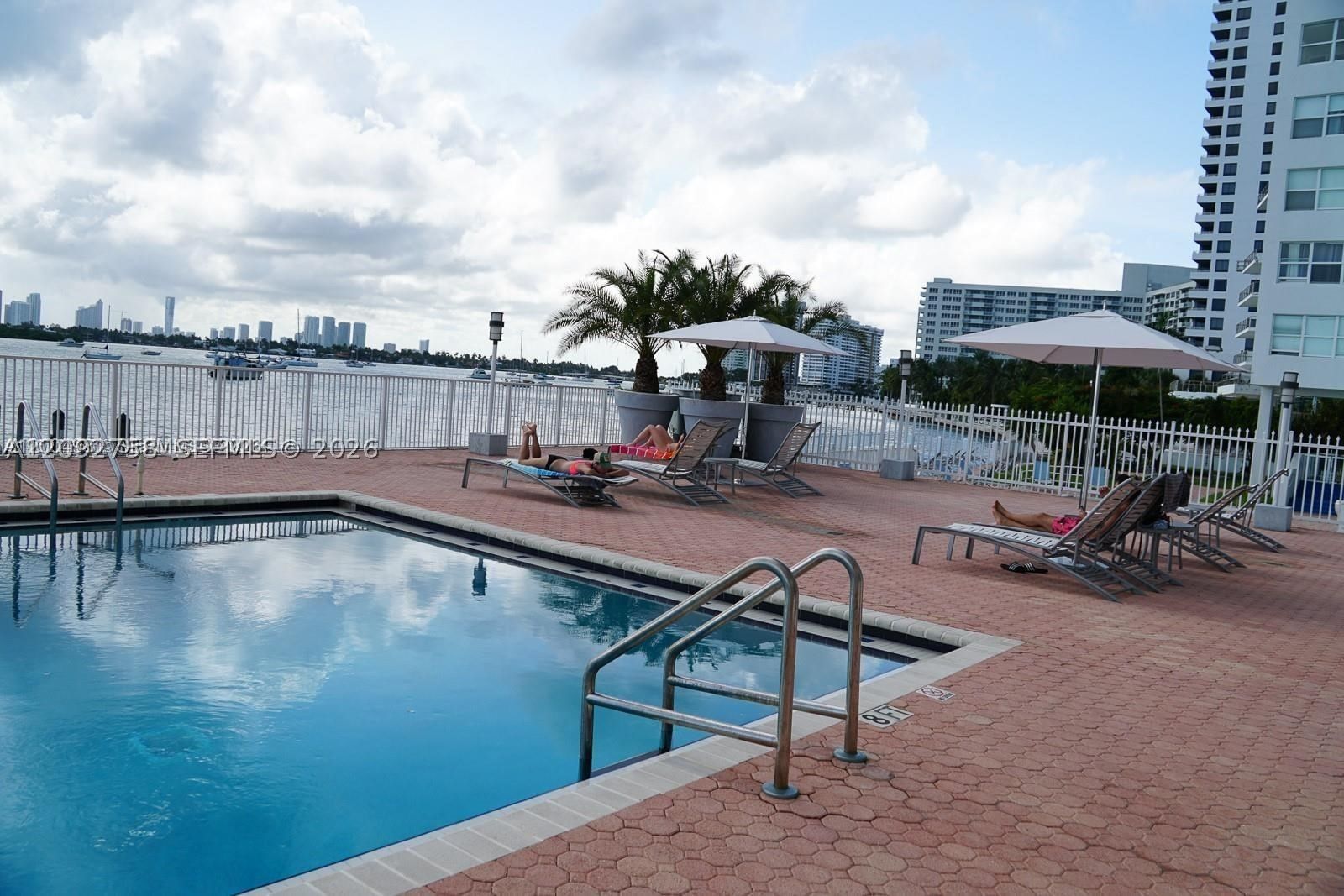 Real estate property located at 1228 West Ave #513, Miami-dade, Bayview Terr Condo, Miami Beach, FL