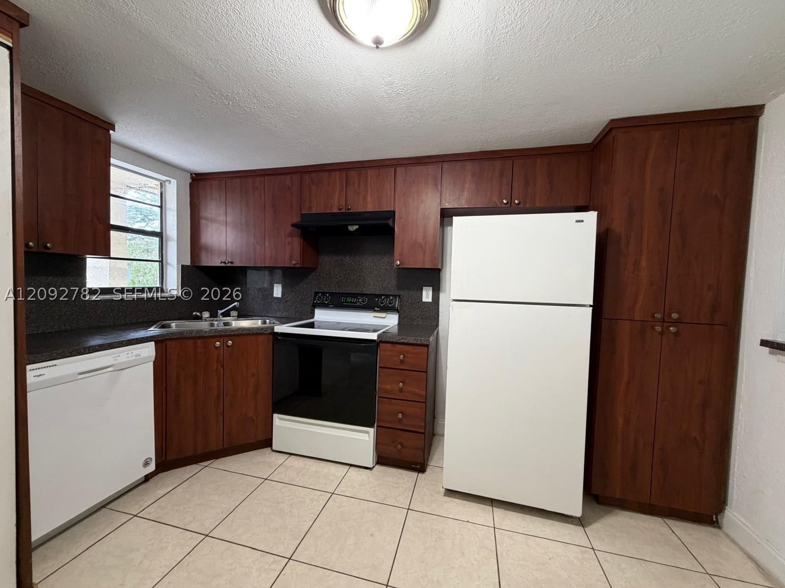 Real estate property located at 3751 115th Way #5-3, Broward, Coral Springs Estate Town, Coral Springs, FL