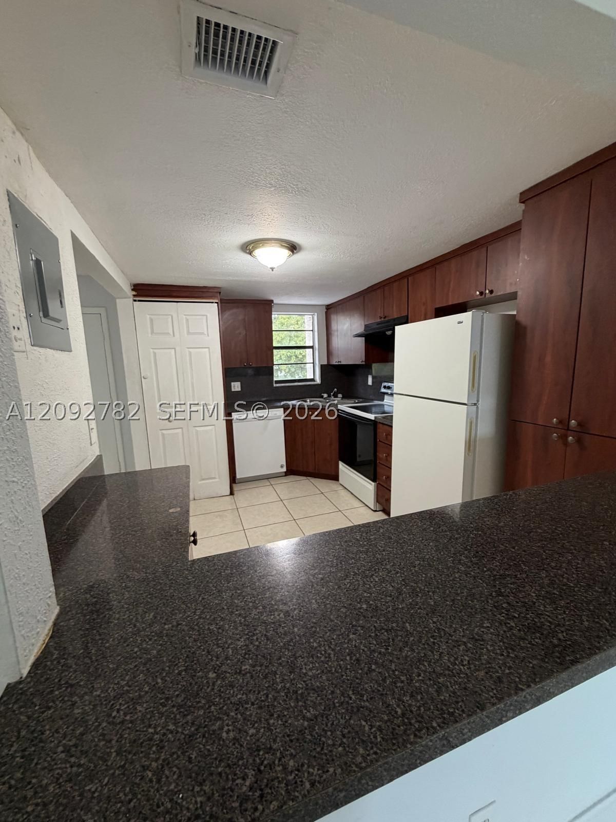Real estate property located at 3751 115th Way #5-3, Broward, Coral Springs Estate Town, Coral Springs, FL