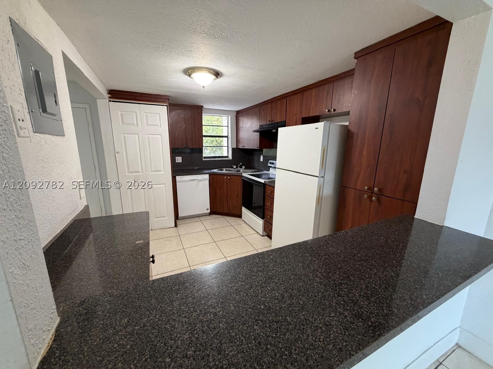 Real estate property located at 3751 115th Way #5-3, Broward, Coral Springs Estate Town, Coral Springs, FL