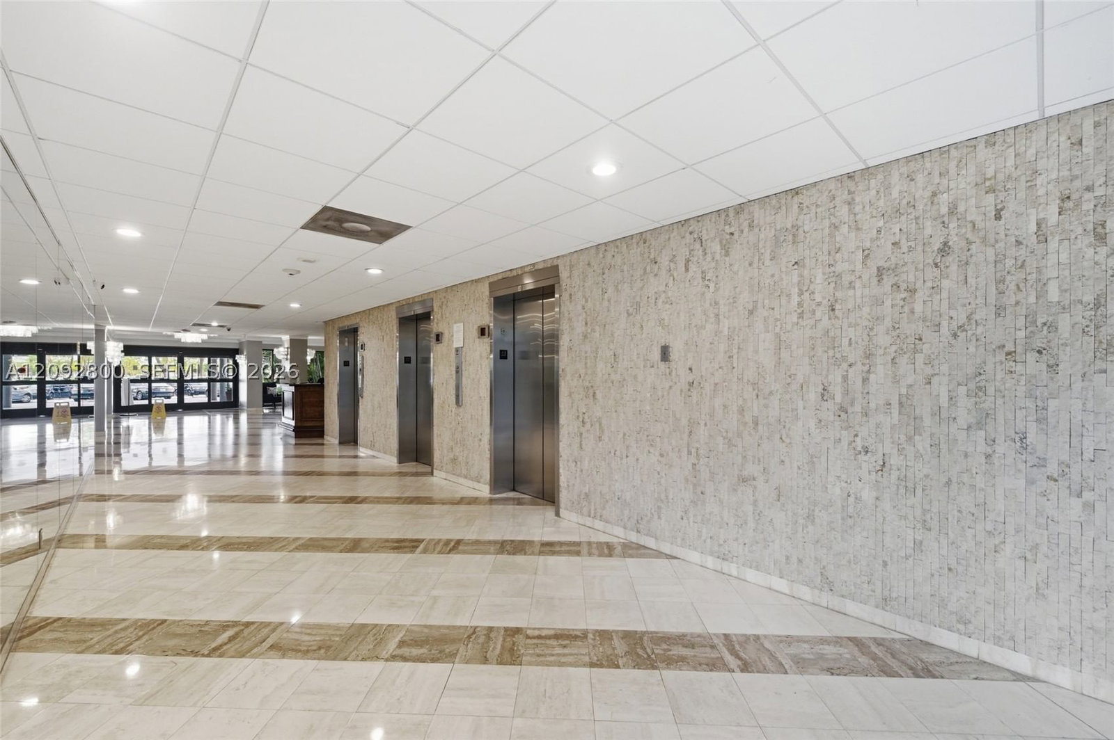 Real estate property located at 3800 Hillcrest Dr #523, Broward, Hillcrest East No 25 Cond, Hollywood, FL