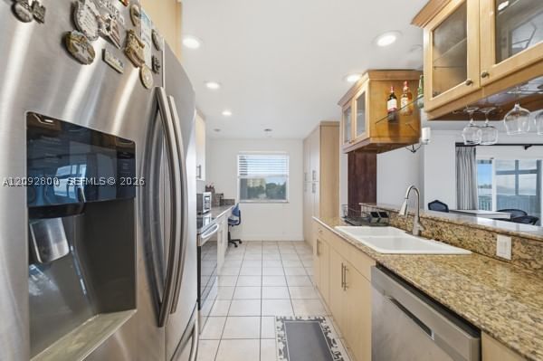 Real estate property located at 3800 Hillcrest Dr #523, Broward, Hillcrest East No 25 Cond, Hollywood, FL