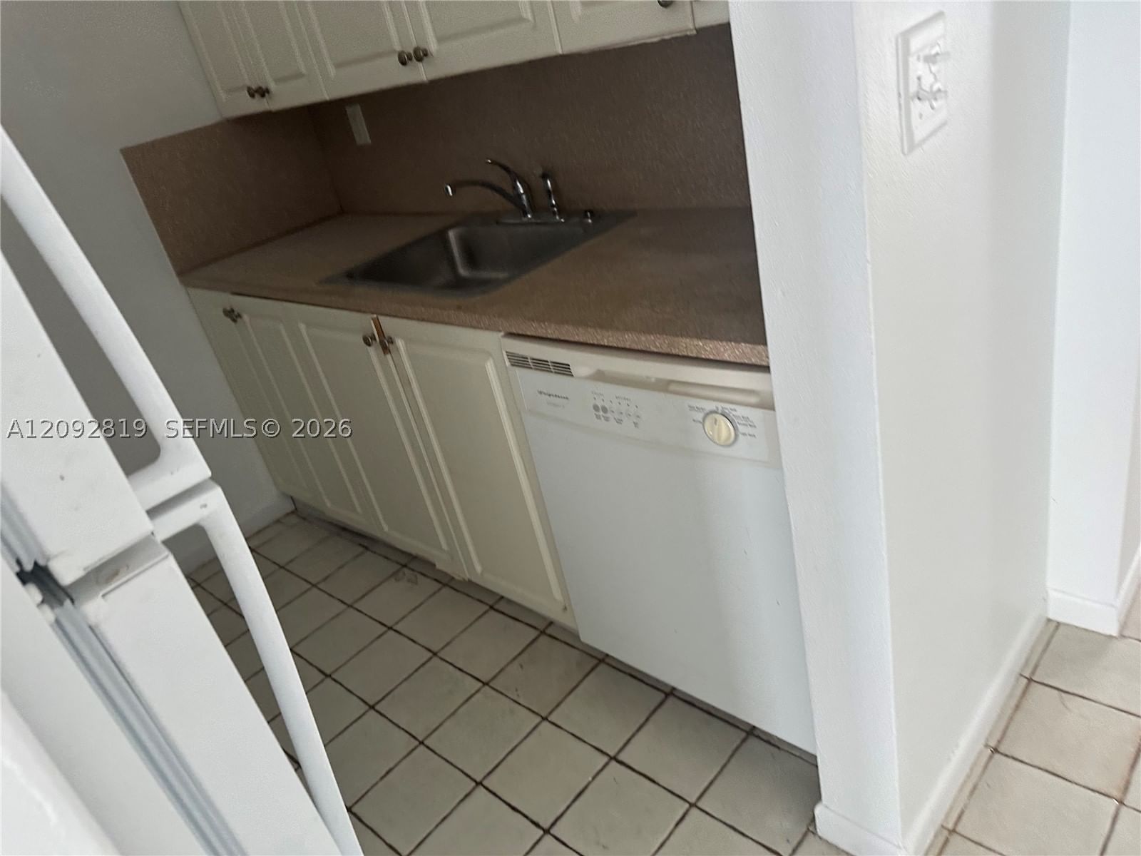 Real estate property located at 15600 6th Ave #39A, Miami-dade, Golden Towers No 2 Inc -, Miami, FL