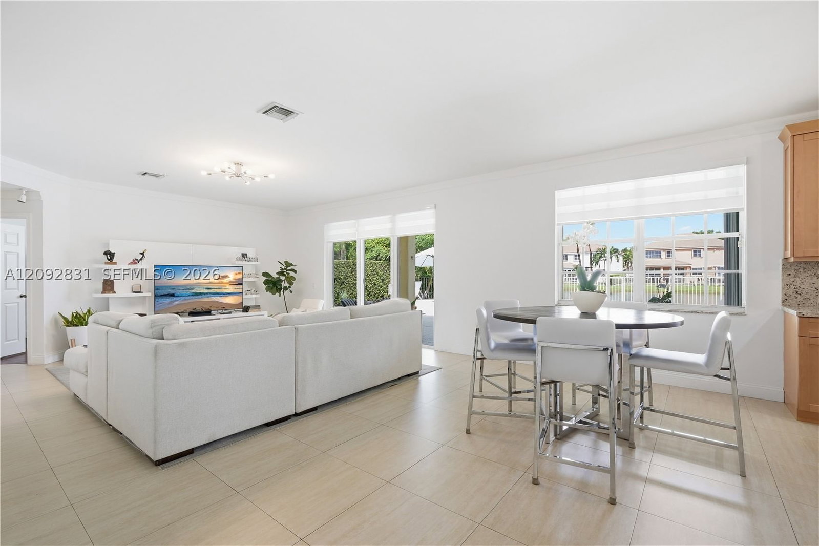 Real estate property located at 1612 Blue Jay Cir, Broward, Sector 2-parcels 1 2 3 4, Weston, FL