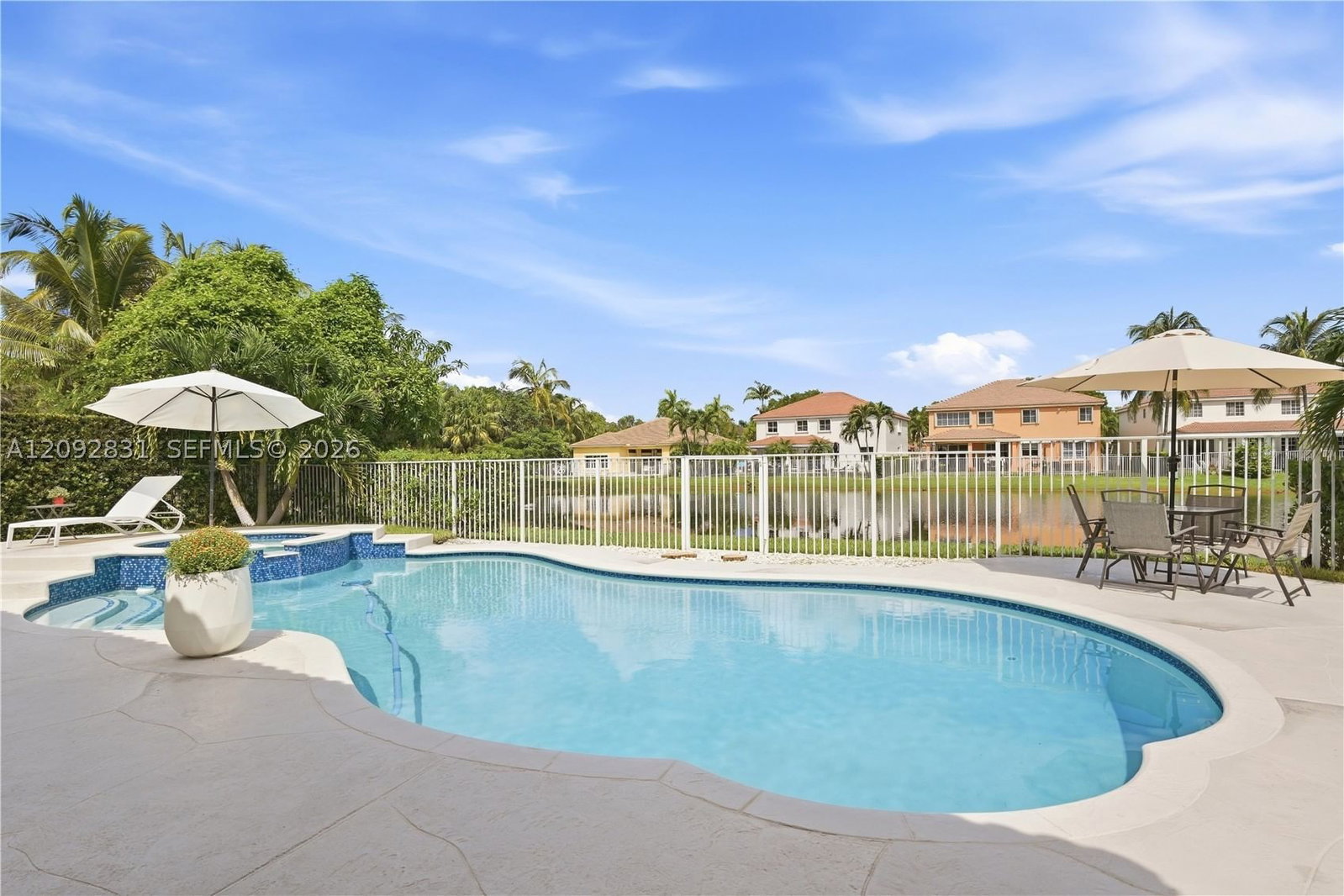 Real estate property located at 1612 Blue Jay Cir, Broward, Sector 2-parcels 1 2 3 4, Weston, FL