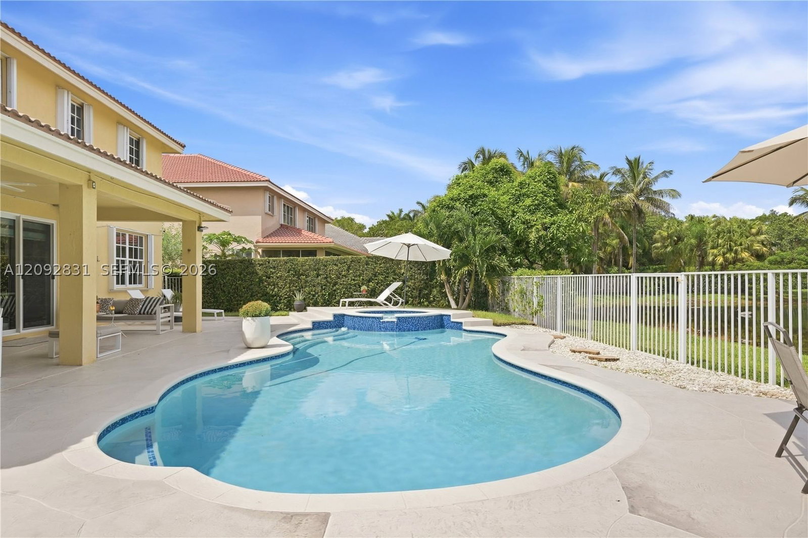 Real estate property located at 1612 Blue Jay Cir, Broward, Sector 2-parcels 1 2 3 4, Weston, FL