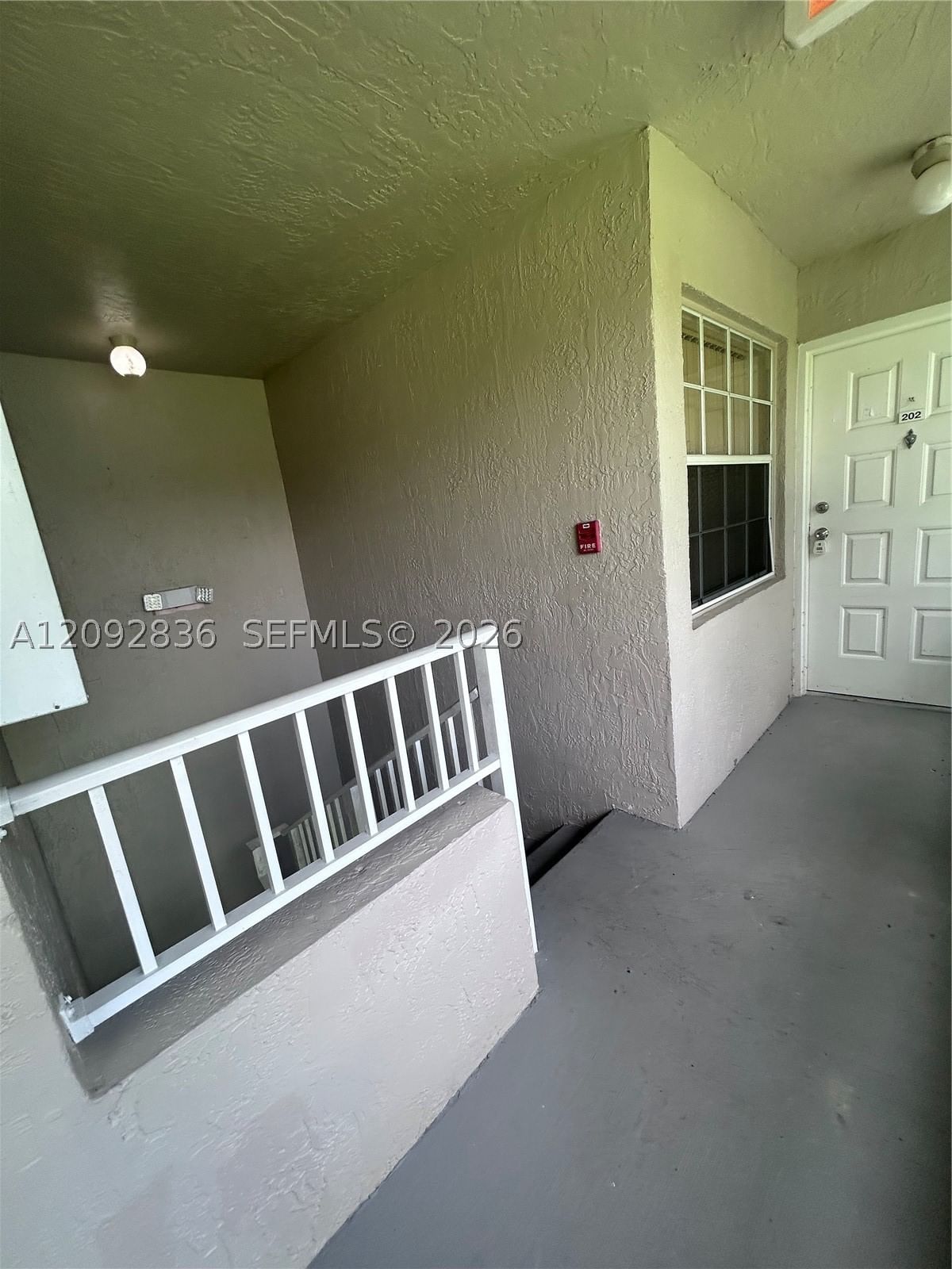 Real estate property located at 2890 Oakland Forest Dr #202, Broward, Lakeview Club Condo, Oakland Park, FL
