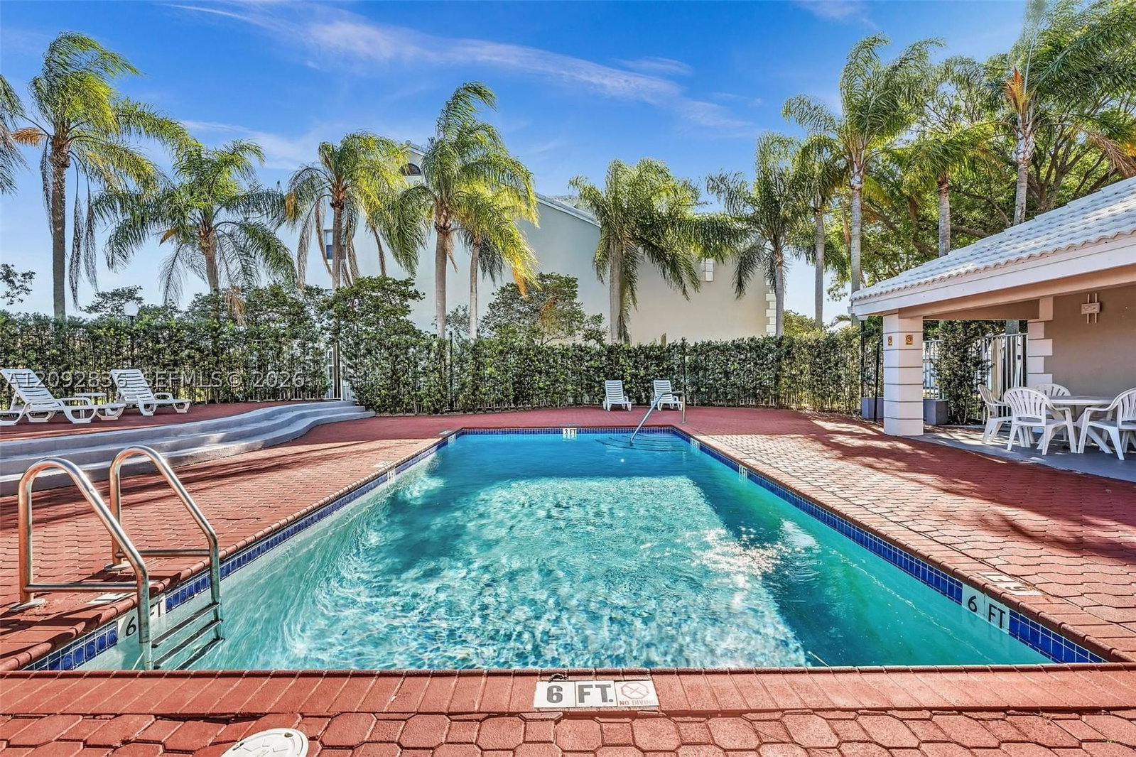 Real estate property located at 2890 Oakland Forest Dr #202, Broward, Lakeview Club Condo, Oakland Park, FL