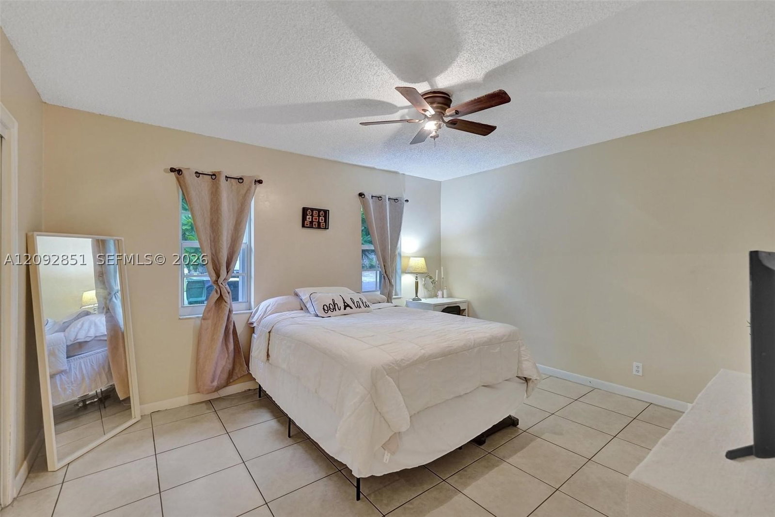 Real estate property located at 4620 43rd Ter, Broward, Gold Coast Twin Villas We, Dania Beach, FL