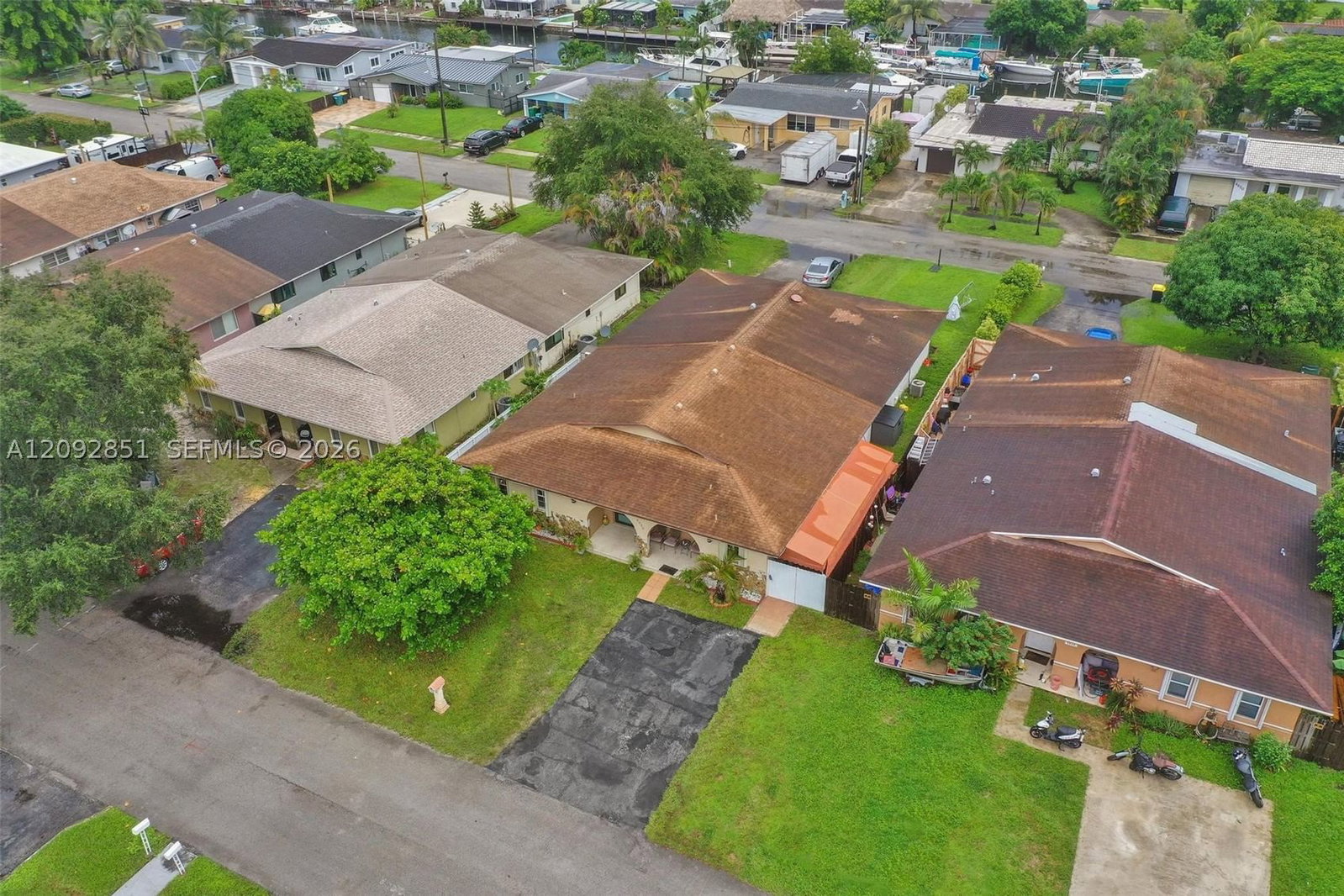 Real estate property located at 4620 43rd Ter, Broward, Gold Coast Twin Villas We, Dania Beach, FL