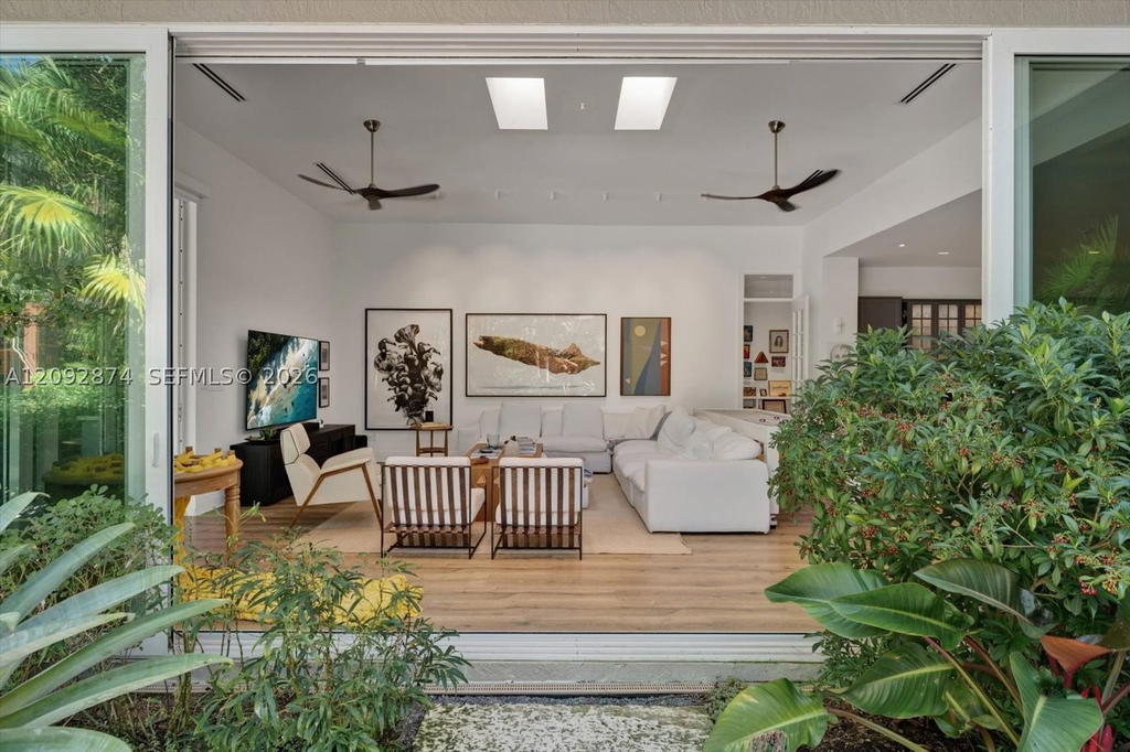 Real estate property located at 4801 74th Ter, Miami-dade, Ponce Road Estates, Miami, FL