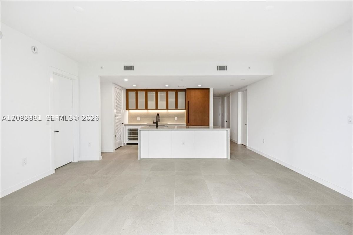 Real estate property located at 2200 Brickell Ave #301, Miami-dade, Brickells Flagler, Miami, FL