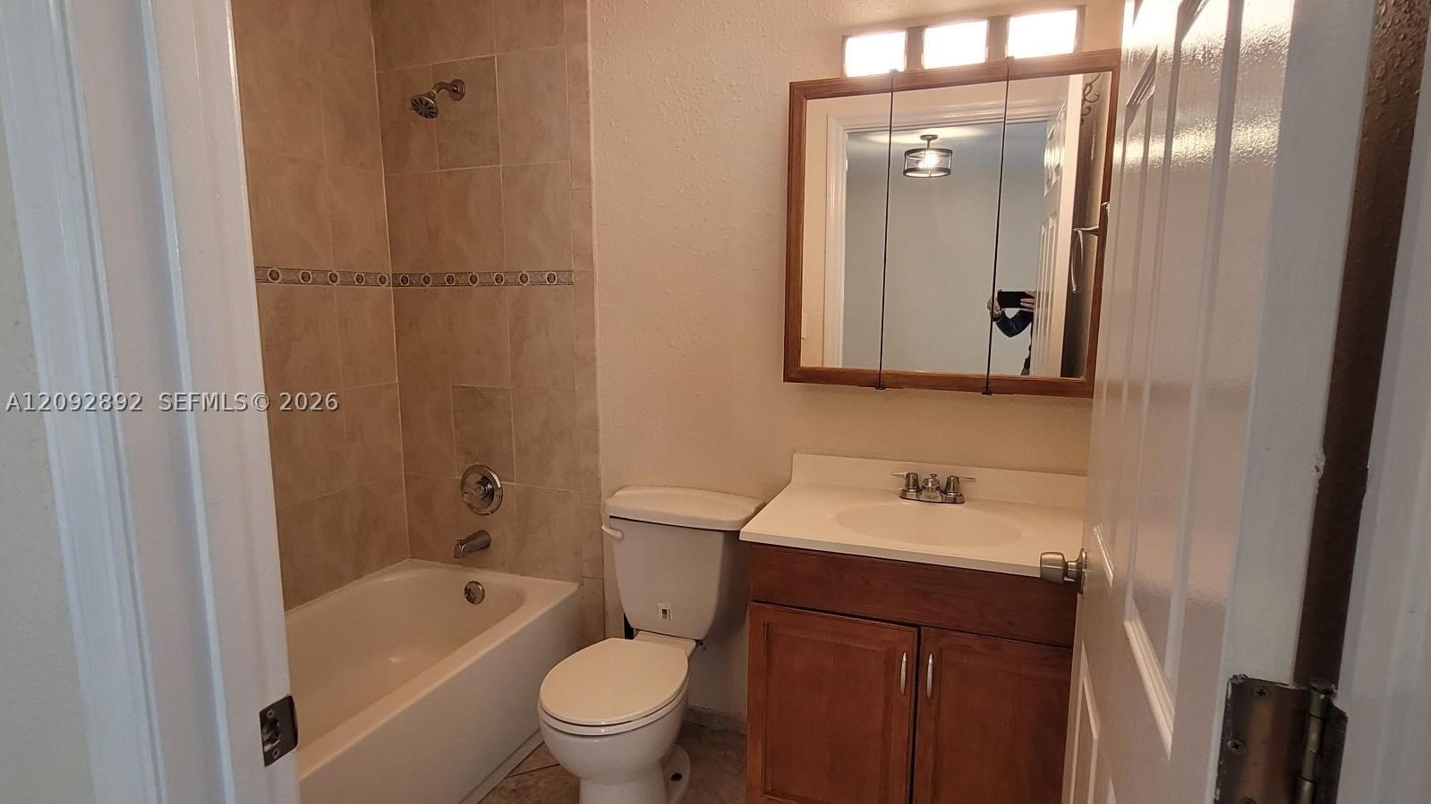 Real estate property located at 5829 Grant St, Broward, Hollywood Beach Heights S, Hollywood, FL