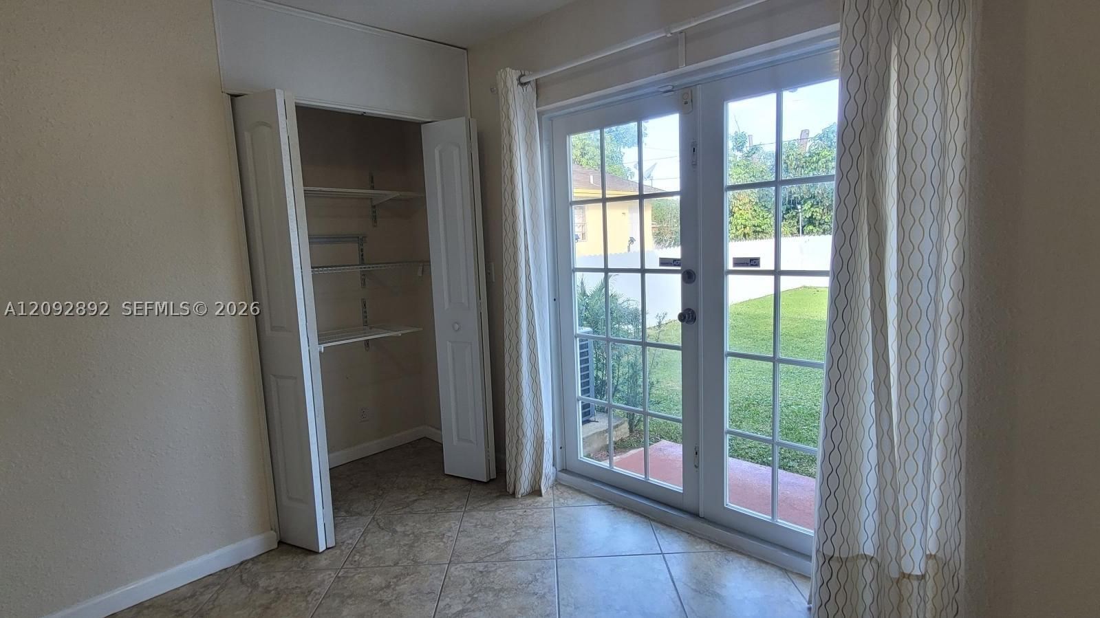 Real estate property located at 5829 Grant St, Broward, Hollywood Beach Heights S, Hollywood, FL