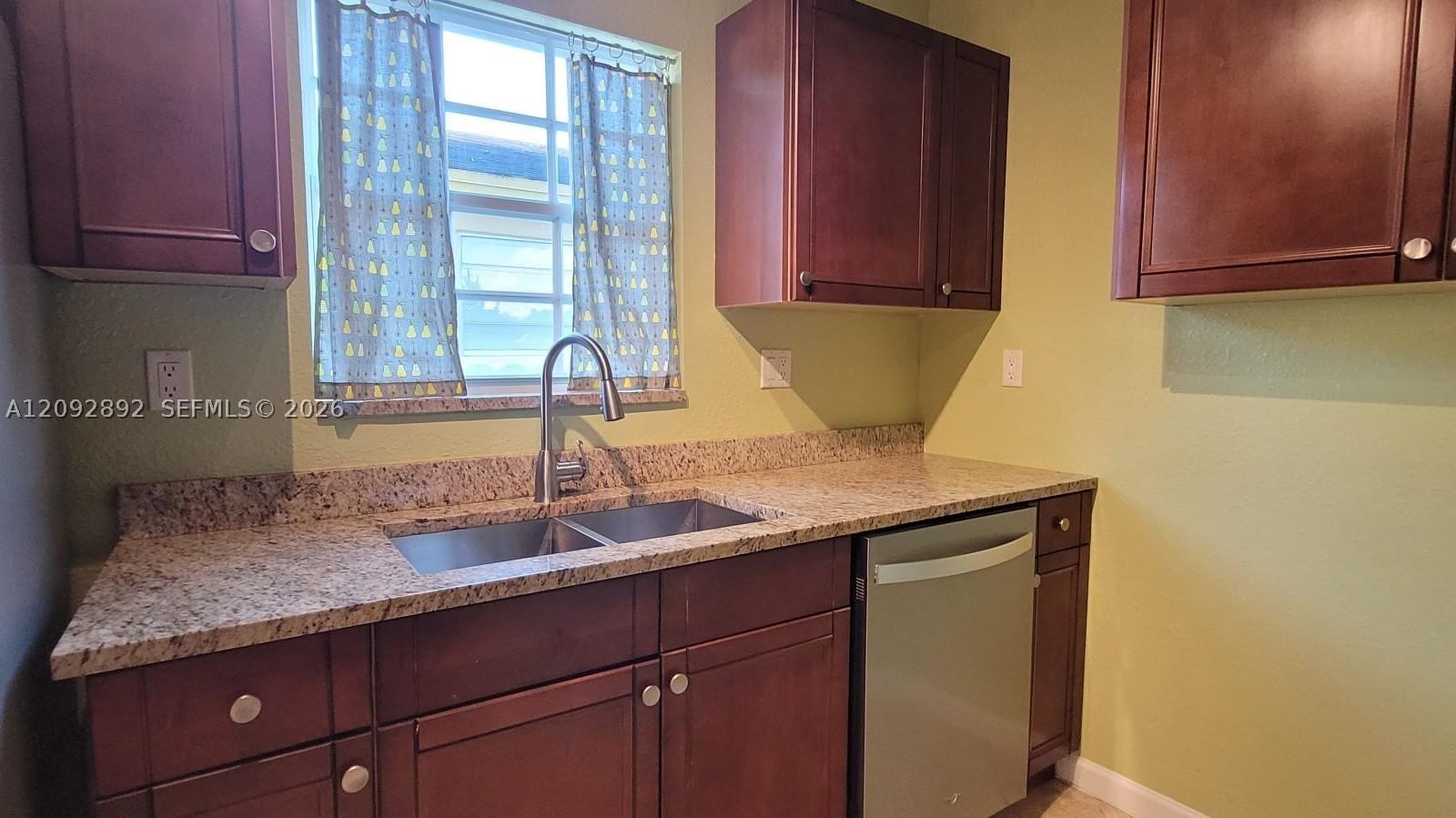Real estate property located at 5829 Grant St, Broward, Hollywood Beach Heights S, Hollywood, FL