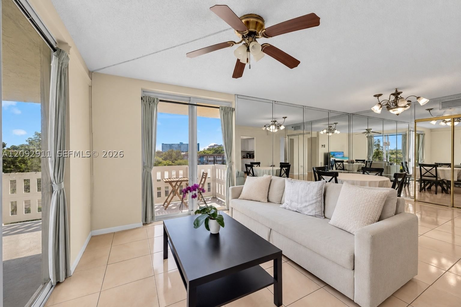Real estate property located at 919 Hillcrest Dr #401, Broward, Hillcrest East No 20 Cond, Hollywood, FL
