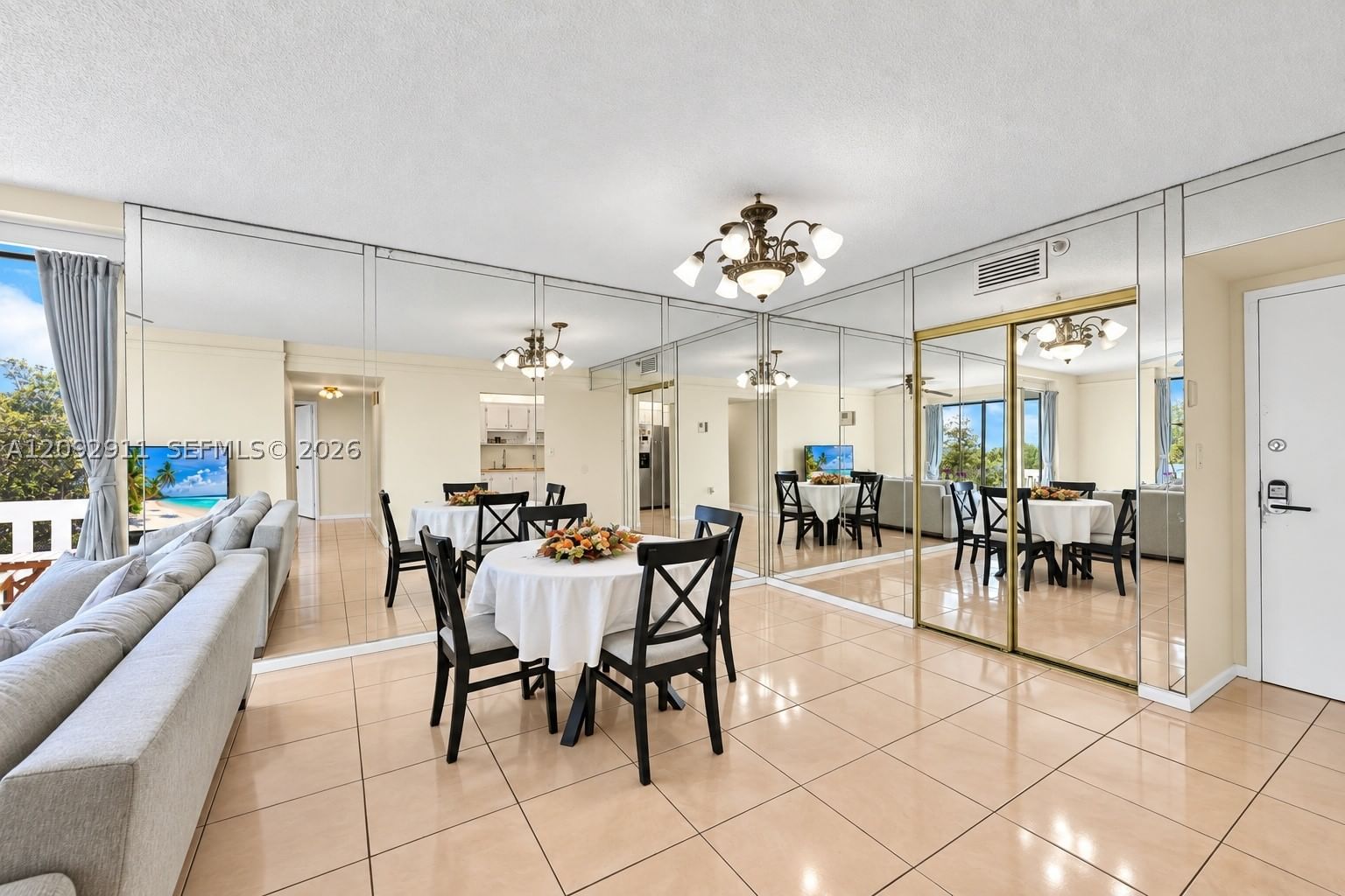 Real estate property located at 919 Hillcrest Dr #401, Broward, Hillcrest East No 20 Cond, Hollywood, FL