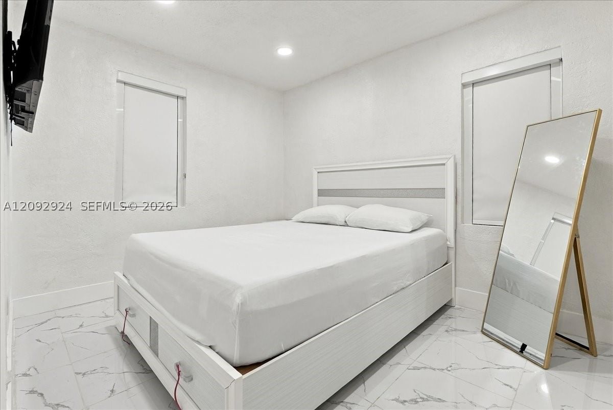 Real estate property located at 2388 33rd St, Miami-dade, New Haven Sub, Miami, FL
