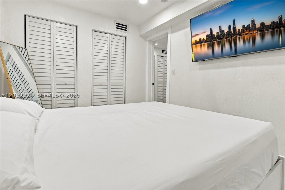 Real estate property located at 2388 33rd St, Miami-dade, New Haven Sub, Miami, FL