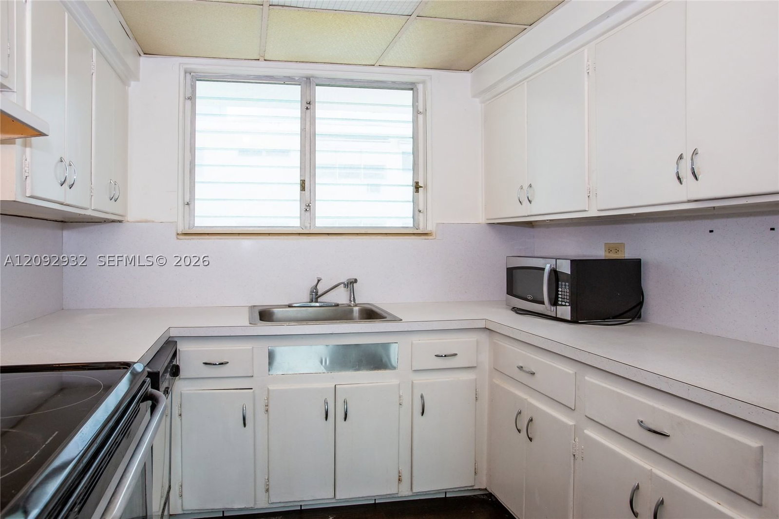 Real estate property located at 10178 Collins Ave #202, Miami-dade, Brownstone Co-op Apts Inc, Bal Harbour, FL