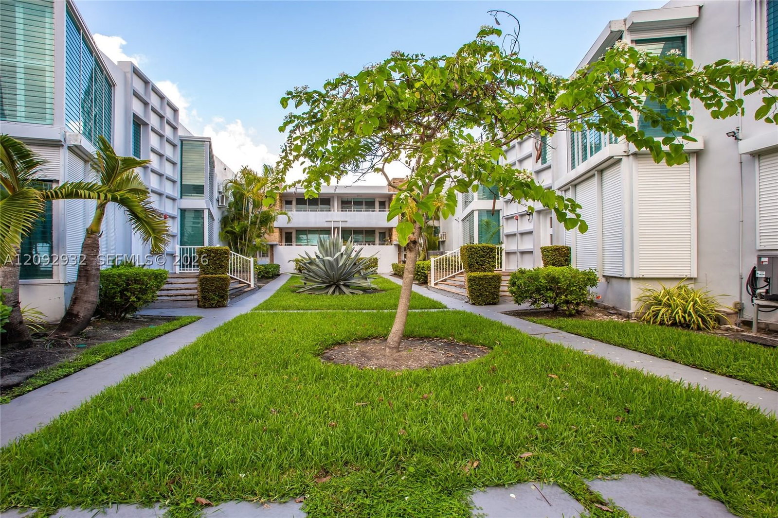 Real estate property located at 10178 Collins Ave #202, Miami-dade, Brownstone Co-op Apts Inc, Bal Harbour, FL