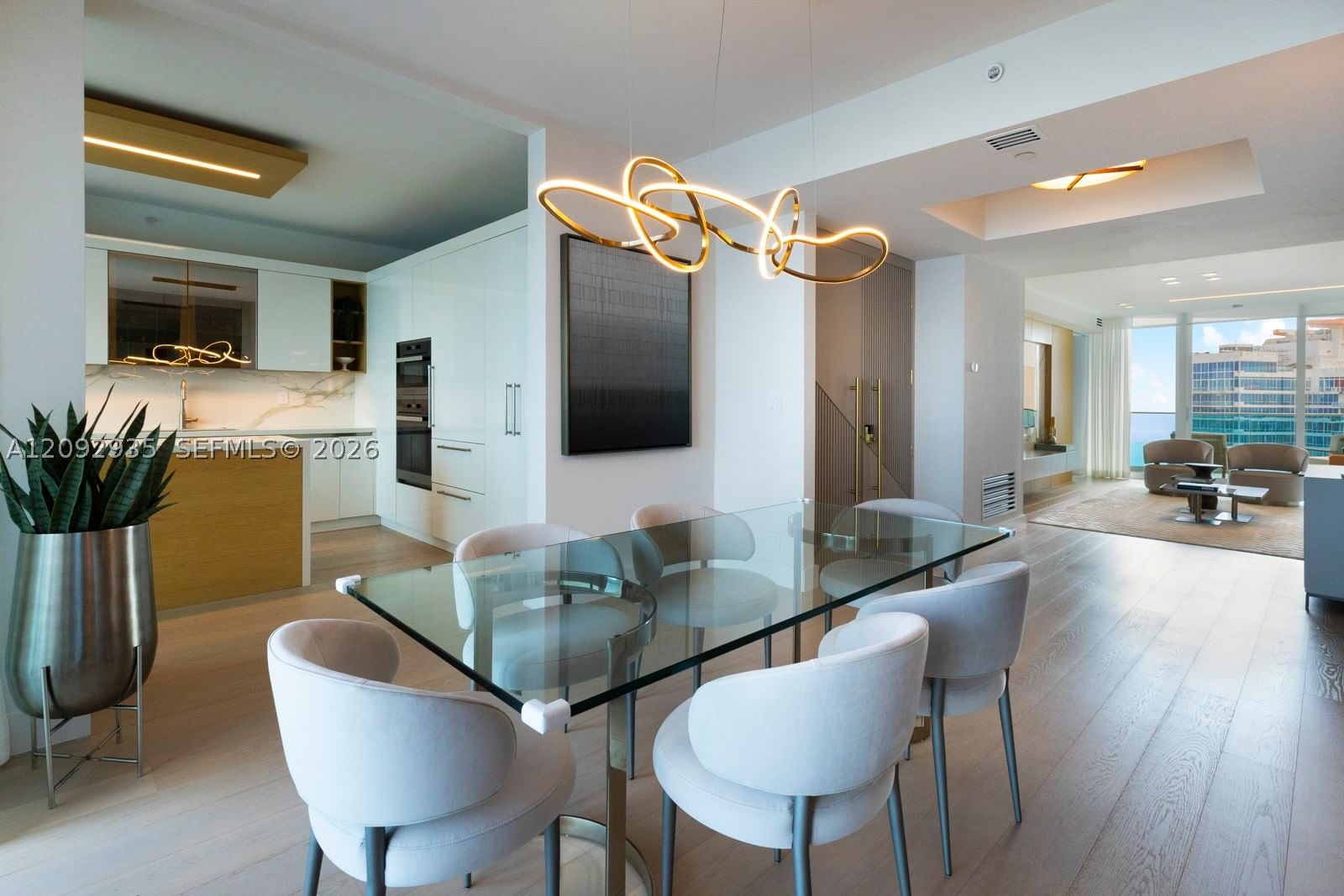 Real estate property located at 300 Pointe Dr #4206, Miami-dade, Portofino Tower Condo, Miami Beach, FL
