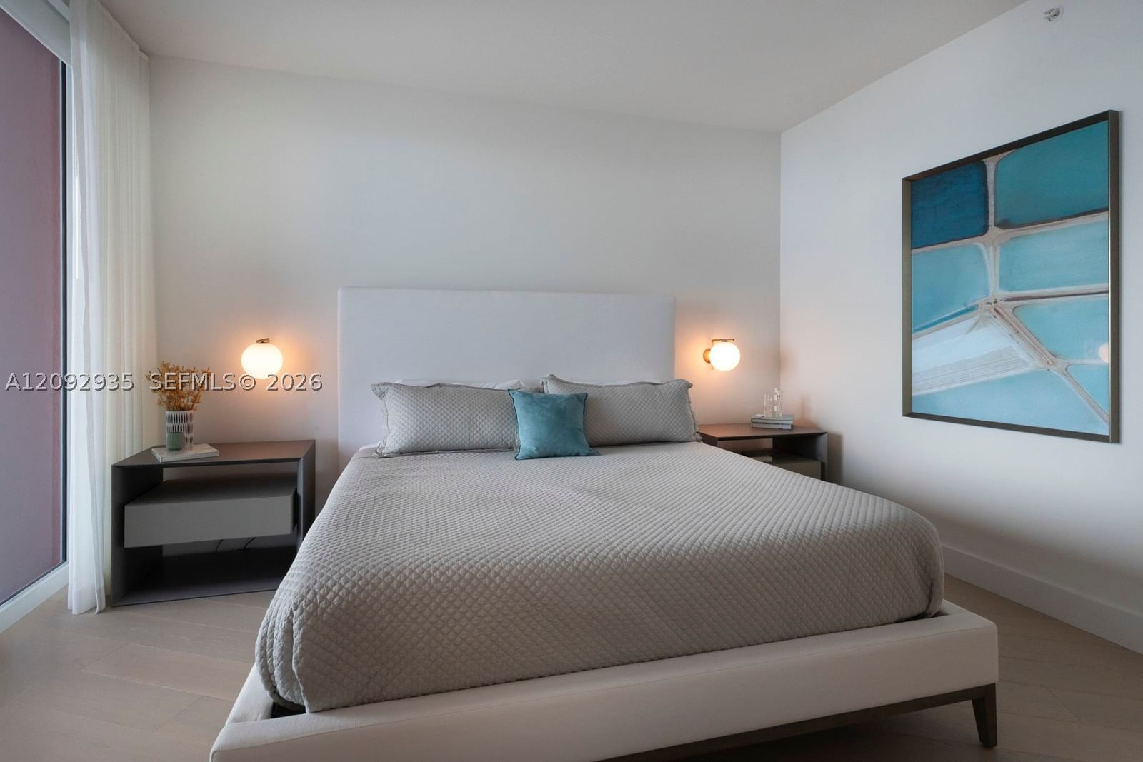 Real estate property located at 300 Pointe Dr #4206, Miami-dade, Portofino Tower Condo, Miami Beach, FL
