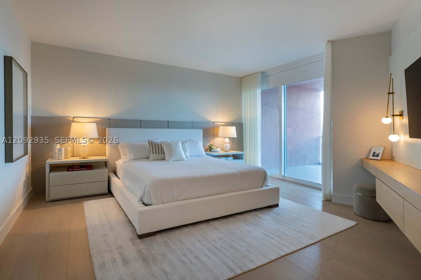 Real estate property located at 300 Pointe Dr #4206, Miami-dade, Portofino Tower Condo, Miami Beach, FL