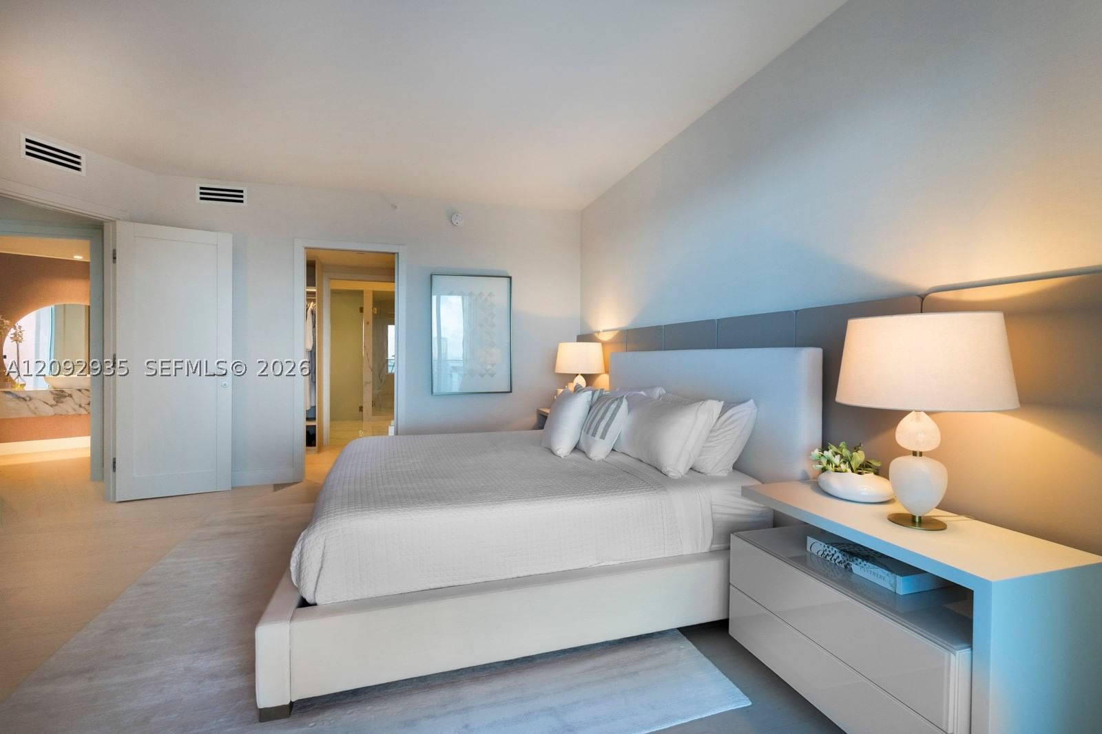 Real estate property located at 300 Pointe Dr #4206, Miami-dade, Portofino Tower Condo, Miami Beach, FL