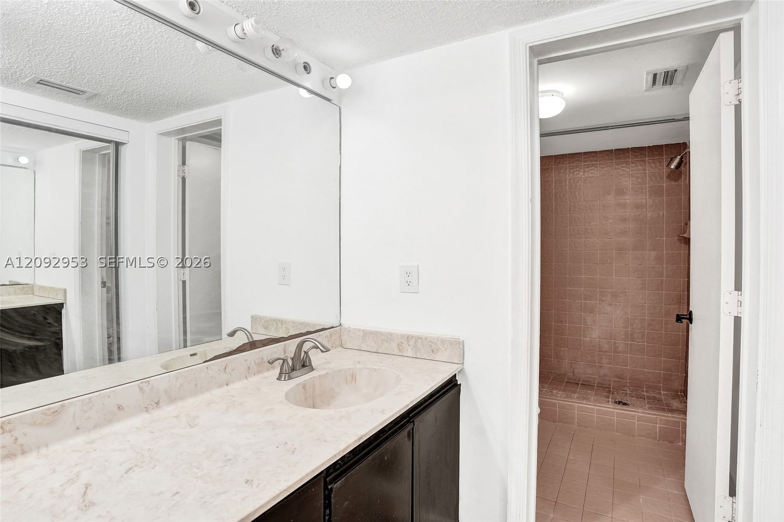 Real estate property located at 105 Liberty Ct, Broward, Liberty Square Condo, Deerfield Beach, FL