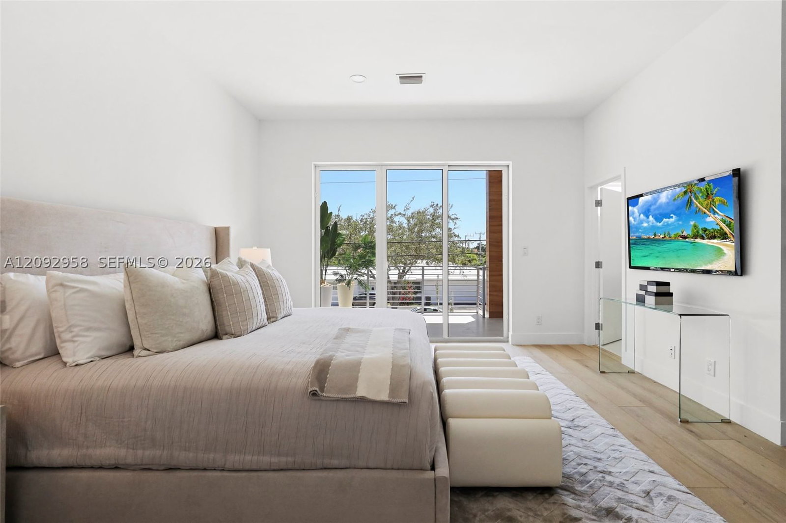 Real estate property located at 1805 13 ST, Broward, Galleria Villages, Fort Lauderdale, FL