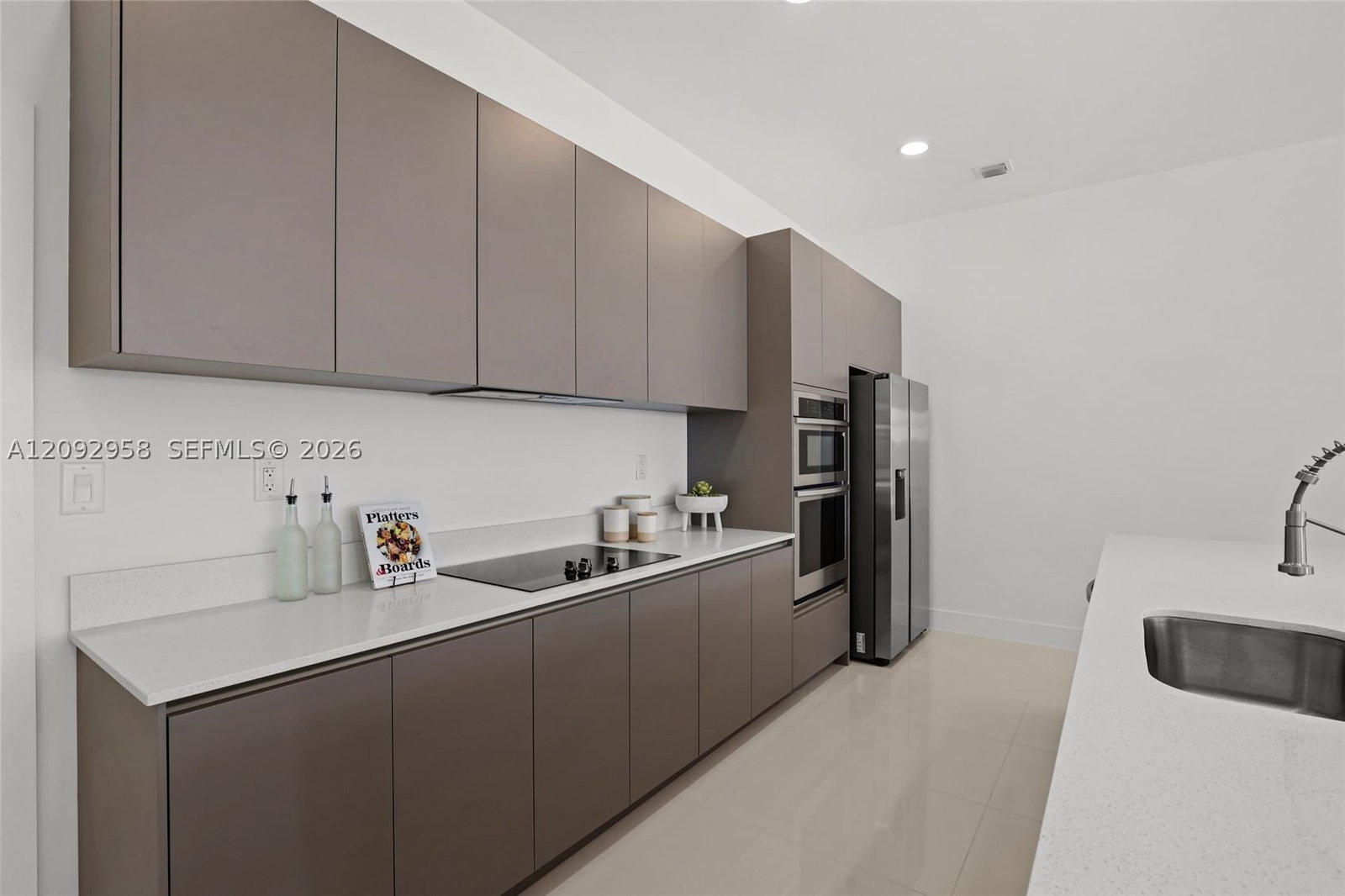 Real estate property located at 1805 13 ST, Broward, Galleria Villages, Fort Lauderdale, FL